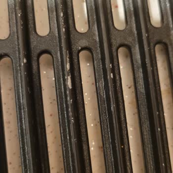 Tefal Easy Fry&Grill Classic Fritözün Kalitesiz Izgara Parçası