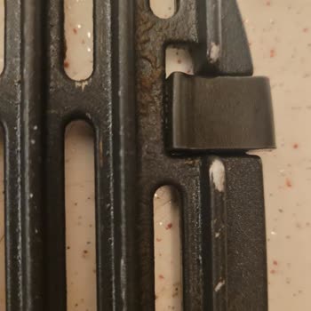 Tefal Easy Fry&Grill Classic Fritözün Kalitesiz Izgara Parçası