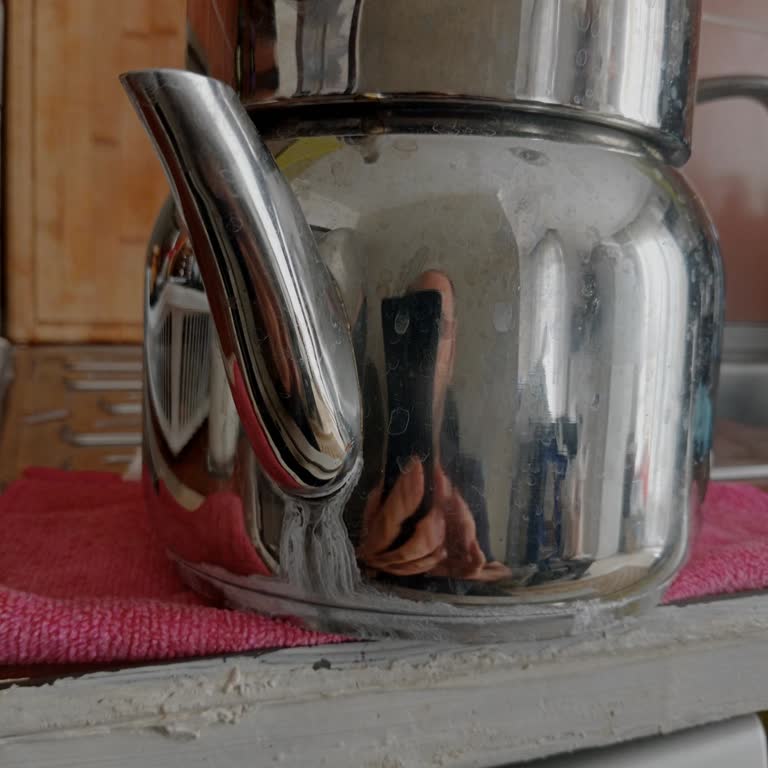 Karaca Çaydanlıkta Hayal Kırıklığı: İade Sürecinde Zorluklar