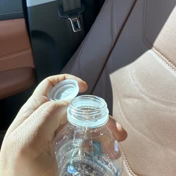 Tehlikeli Kapak Tasarımı: Çocuklar İçin Riskli Saka Su