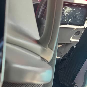 As Adana Seyahat Bursa Otobüslerinde Sürekli Gecikme Ve Hijyen Sorunları
