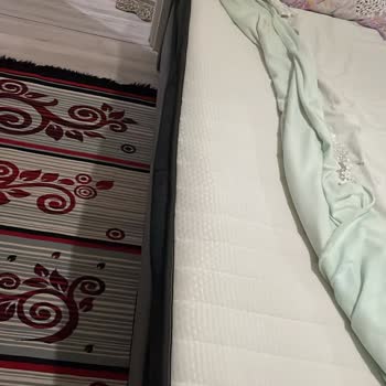 Vivense'den Alınan Yataklar Hayal Kırıklığı Yarattı