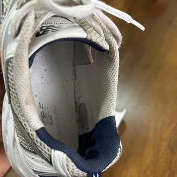 New Balance 530 Shoes Broke in 9 Months – Poor Quality and No Customer Support