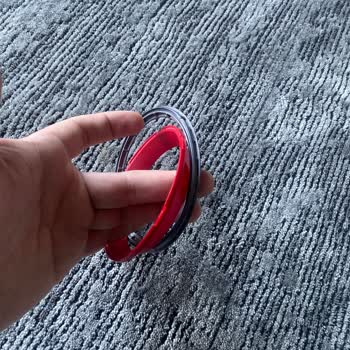 Dyson V15: Kırmızı Lastik Sorunu Ve Müşteri Hizmetleri Erişimsizliği