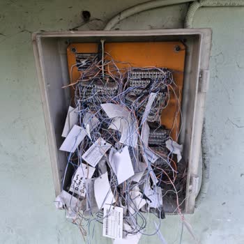 Dağınık Altyapı Ve Düşük İnternet Hızı Sorunu