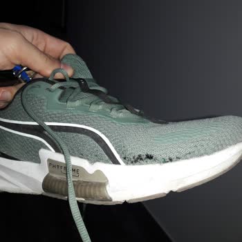 Puma Ayakkabının Beklenmedik Hızla Deformasyonu