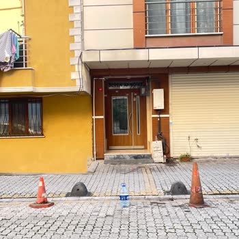 Gültepe Mahallesi'nde Haksız Park Yeri İşgali