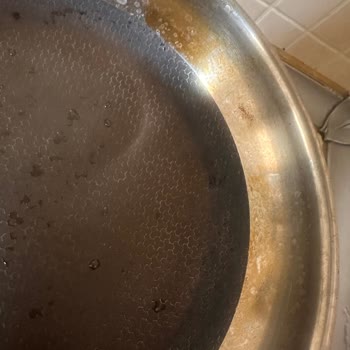 WMF Tavanın Beklenmedik Kararması Ve Güven Sorunu