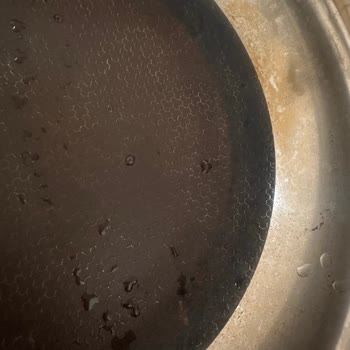 WMF Tavanın Beklenmedik Kararması Ve Güven Sorunu