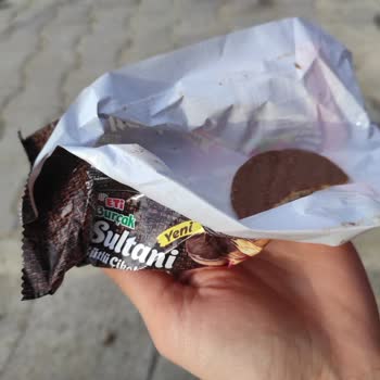 Bisküvide Beklenmedik Kristal Şekerler