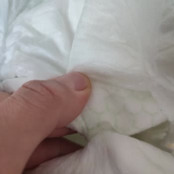 Bebek Bezlerinde Kalite Sorunu: Yapışık Ve Kullanılamaz Ürünler