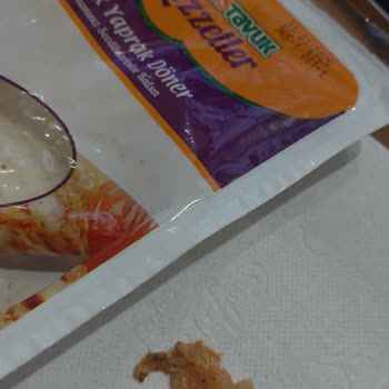 Pişmemiş Tavuk Döner Şikayeti