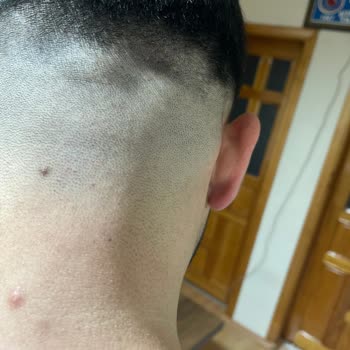 Tıraş Hizmeti Ve Ücretinden Memnuniyetsizlik