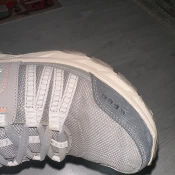 Skechers Ayakkabıda Çatlama Ve Boyner'in İlgisizliği