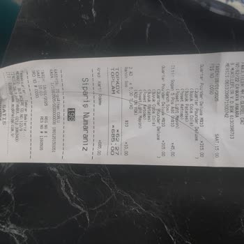 Hayal Kırıklığı Yaratan Hamburger Deneyimi