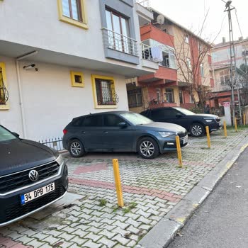 Kaldırım İşgali Ve Yol Engeli