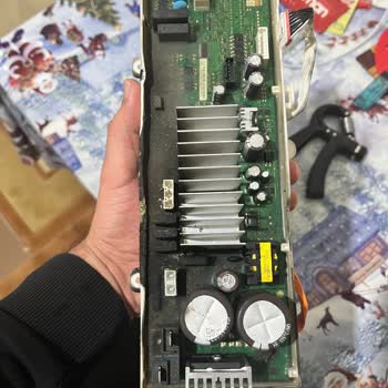 Samsung Çamaşır Makinesi Kıvılcımlar Ve Yanık Koku Sorunu