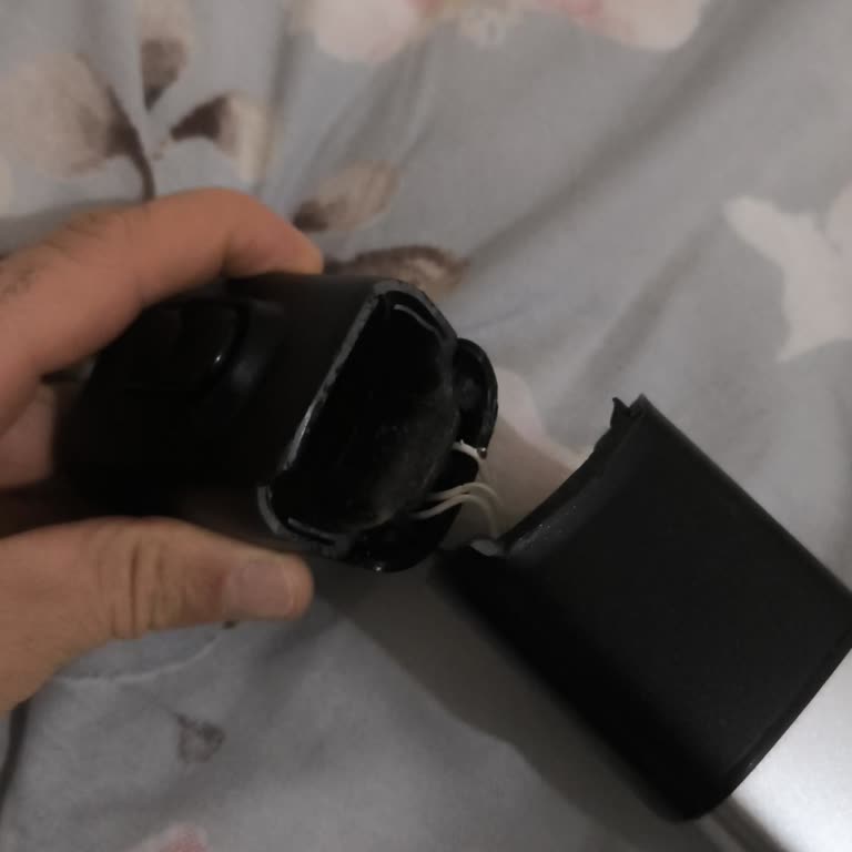 Philips Ev Aletlerini Boru Kısmını Tutan Plastik Aksan Kırıldı