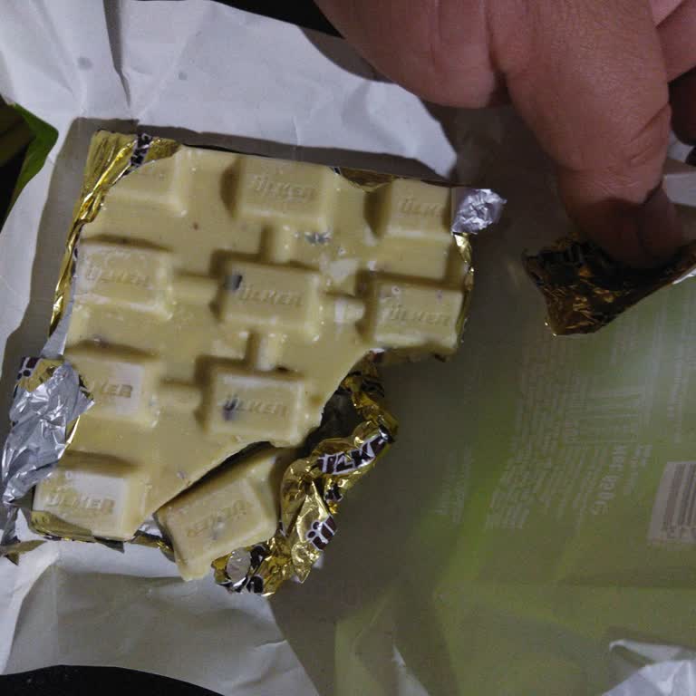 Ülker Çikolata: Güvenimizi Sarsan Küf Sorunu