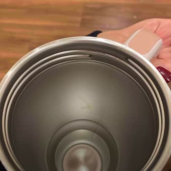 Stanley Termosum Çizik Ve Kapağı Kapanmıyor