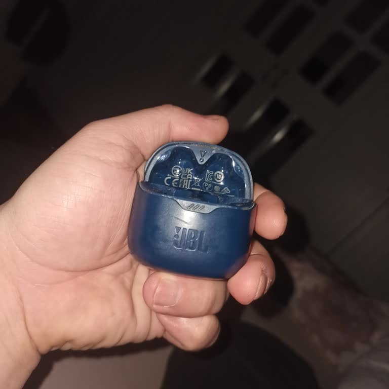 Eksik Kulaklık Sorunu: JBL Tune Flex