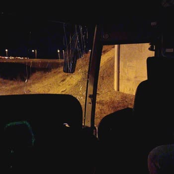 As Adana Seyahat Kırık Camlı Otobüs Yolculuğu: Soğukta Mahsur Kaldık!