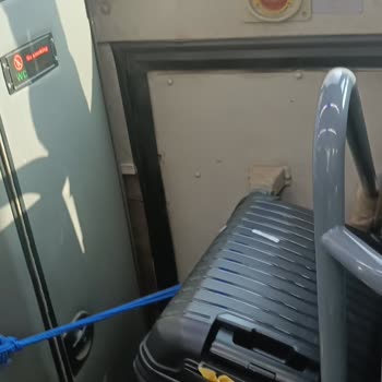 Vecdtur Kapılar Açılmıyor, Motor Gürültülü: Bakımsız Araçla Yolculuk!