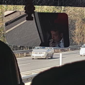 Şoför Dikkatsizliği Ve Sigara Kullanımı