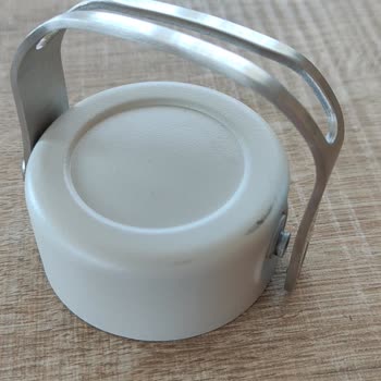 Dayanıklı Denilen Matara İlk Düşmede Kırıldı!