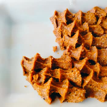 Tarihi Geçmiş Çiğköfte İle Zehirlenme