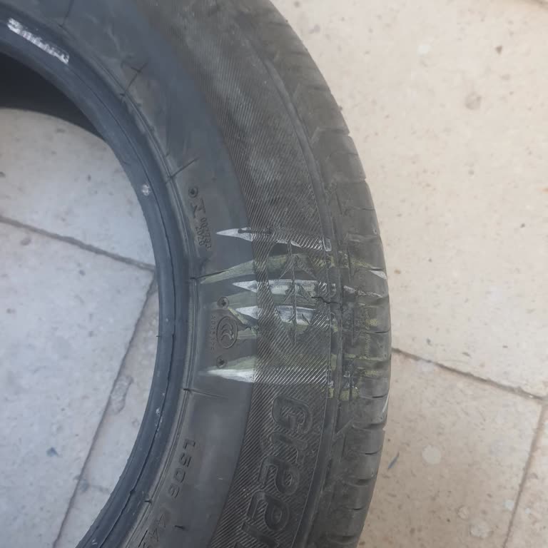 Lassa Beklenmedik Lastik Patlaması