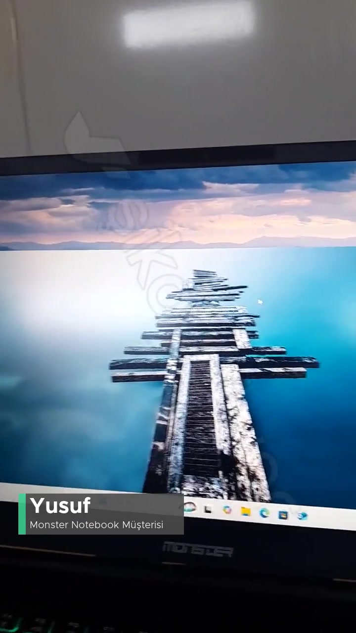 Monster Abra A5 Ekran Kararması videonun kapak resmi