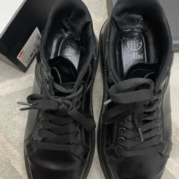 Elle Mağazasının Ayakkabı Kalitesi Ve Müşteri Hizmetleri Hayal Kırıklığı