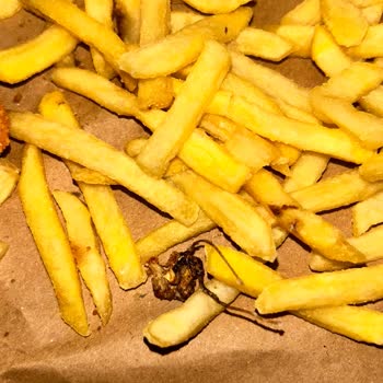 Burger King Siparişimde Hijyen Sorunu: Kızartmada Beklenmedik Sürpriz!