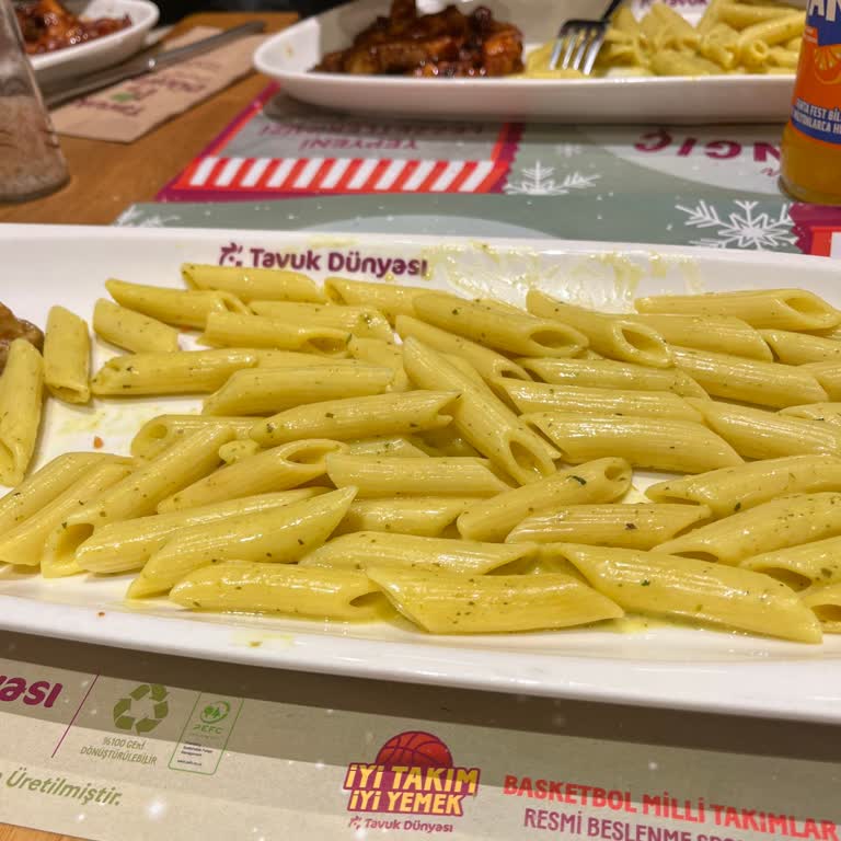 Soğuk Yemek Ve İlgisiz Personel Sorunu