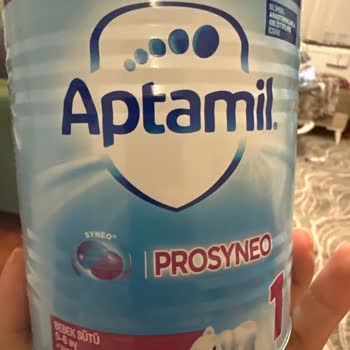 Bebek Mamasının Renk Değiştiren Etkisi Ve Kusma Sorunu