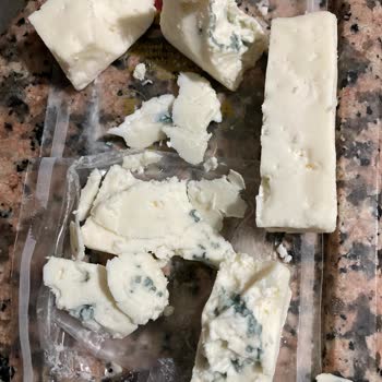 Taciroğlu Peynirde Küf Şoku