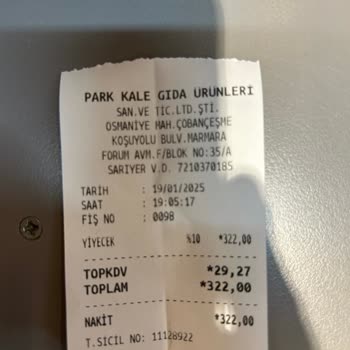 New York Roll Tatlısında Fıstık Kreması Azalması