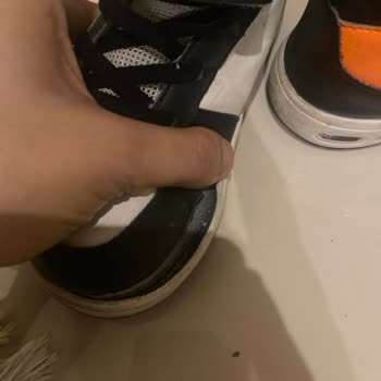 Lescon Çocuk Botları: Kısa Sürede Hayal Kırıklığı