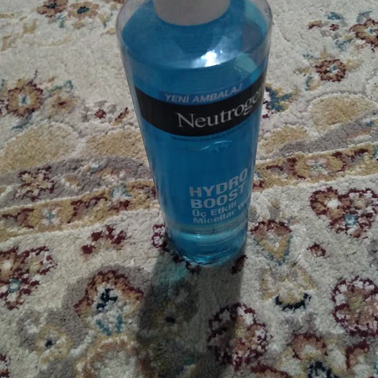 Tehlikeli Makyaj Temizleme Suyu Şikayeti