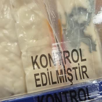 Küflü Peynir Sorunu: Migros Ve Taciroğlu'na Tepki