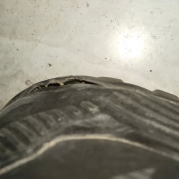 Amazon Garantili Adidas Botun Değişimi Ve Para İadesi Sorunu