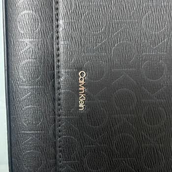Calvin Klein Çantanın Amblemi Kısa Sürede Soyuldu, Boyner Sorumluluğu Reddediyor