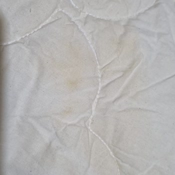 Yataş Pamuklu Yorganlarda Beklenmedik Leke Problemi