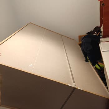 Montaj Hatası Nedeniyle Tehlikeli Gardırop Kazası Ve Yetersiz Müşteri Hizmeti