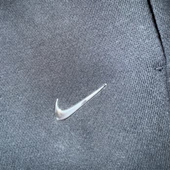 İlk Yıkamada Soyulan Nike Amblemi Ve Müşteri Memnuniyetsizliği