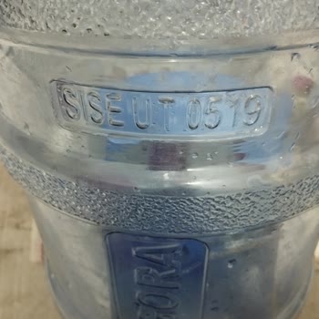 Damacana İçindeki Tehlikeli Metal Parçası