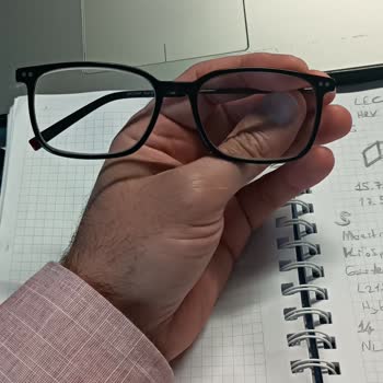 Atasun Optik'ten Alınan Gözlük Çerçevesi Sürekli Kırılıyor