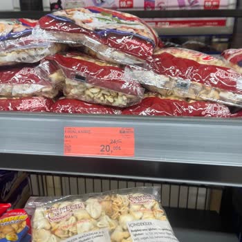 Tarihi Geçmiş Ürünlerin Satışı Ve Müşteri Sağlığı Tehlikesi