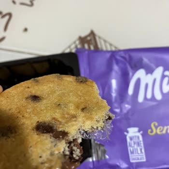 Milka Çikolata İçinden Naylon Poşet Çıktı!